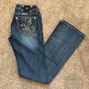 Miss Me Bootcut Fleur de Lis Jeans, Size 29